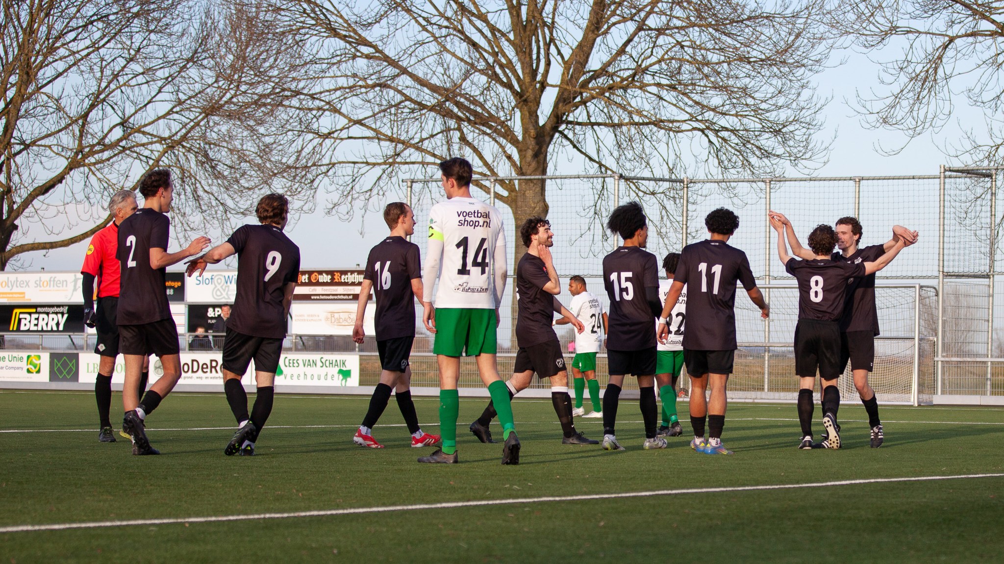 Aarlanderveen – Meerburg